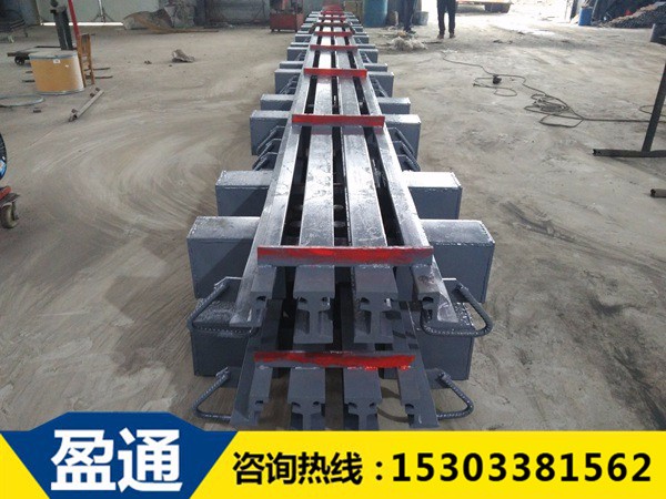 GQF-MXL-240型橋梁伸縮縫